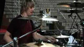 Fieldy & Ray Jam practice - Madrid. Fieldy & Ray Jam practice - Madrid.