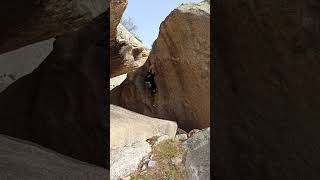 Video thumbnail de El de la Cueva, 6C. La Pedriza