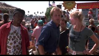 Uncle Martin made a mess in the ice cream shop and many people formed around it when he ate an ice c