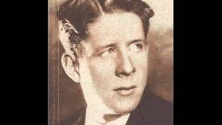 Rudy Vallee - The Drunkard Song (There Is A Tavern In The Town) 1934 Laughing Version
