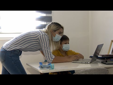 Teletrece - Colegios 100% online se abren paso en pandemia
