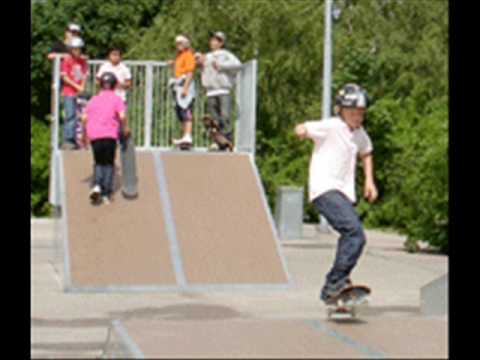 Mora Nisse - Skatar Idioti