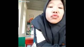 Download lagu OME TV : Reaksi cewek cantik liat ular kasur prank vol.12 mp3