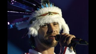 Jamiroquai &quot;Butterfly&quot;. Airy atmosphere, effortless flow, classic romantic funky vibe. Montreux 2003