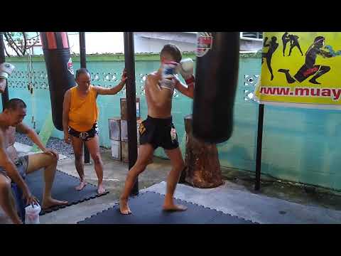 Marino Bagwork - Ahrjan Dieselnoi Chor Thanasukarn