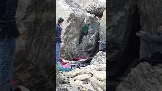 Video thumbnail: Body tension, 8a/+ (sit). Xixona