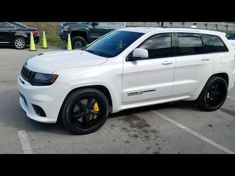 Dubsandtires.com 22 Inch Savini SV-29 Black Rims Jeep Grand Cherokee Trackhawk SRT10