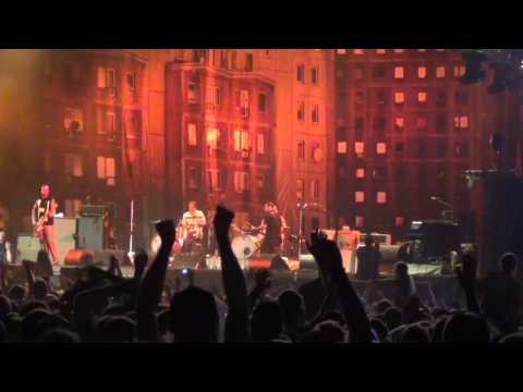 Beatsteaks - I Don't Care As Long As You Sing (Live) @ Frequency festival 2012