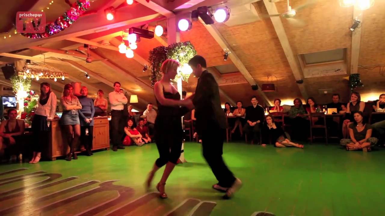 Anna Zyuzina & Gustavo Funes,  Russia, Moscow, Milonga "Na Cherdake" 20.12.2010