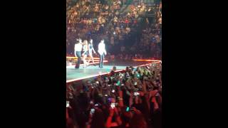 Download lagu 160602 f(x) - Hot Summer @ KCON Paris mp3 Download lagu 160602 f(x) - Hot Summer @ KCON Paris mp3