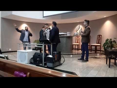 Foi na Cruz - Quarteto Novo Som. Participação Dennis Monteiro.