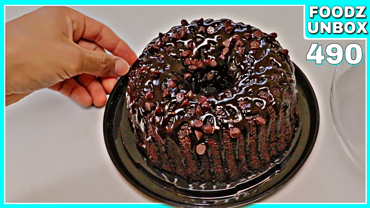 Cafe Valley Bakery Triple Chocolate Judge Cake Review - Foodz Unbox 490