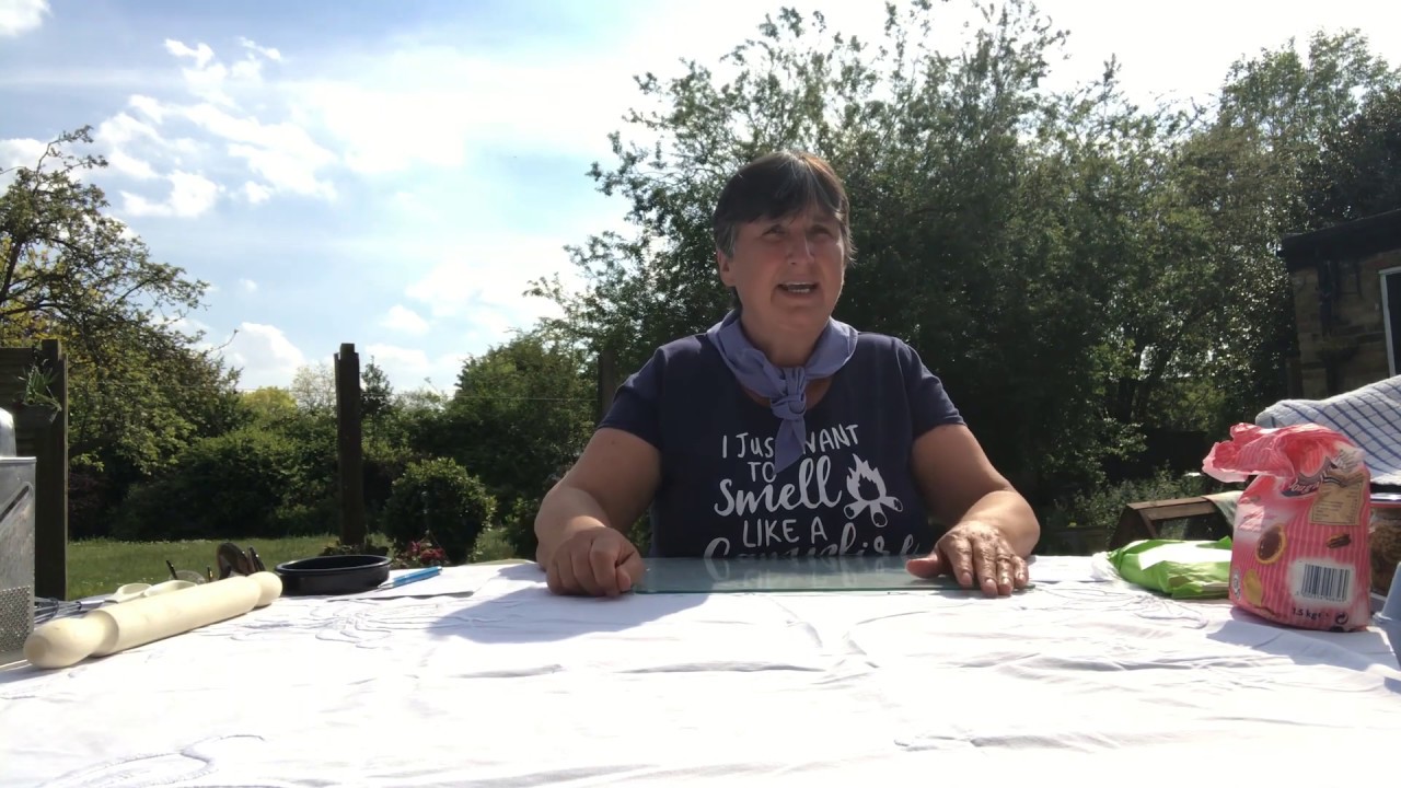 Colourbox Cooking with Miss Sandra - A Perfect Puff Pastry Picnic!