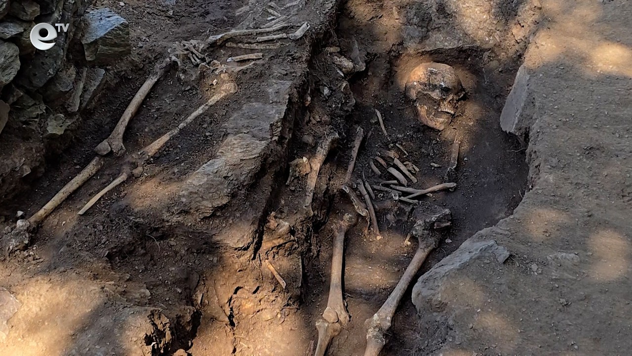 Погребален ритуал е сред тазгодишните находки на крепостта край Храстово