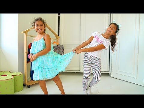 Öykü & Masal both want the same dress