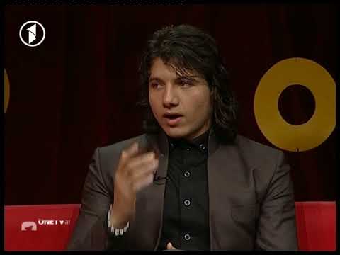 Funny Joke about Burger - فکاهی جالب در باره برگر خوردن دهاتی