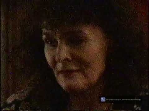 A barely visible clip of Mike Heron's Incredible Acoustic Band appearing in "Roughnecks" 1995?