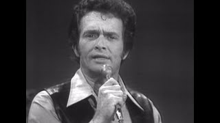 Merle Haggard • “Okie From Muskogee”/Interview/“The Farmer’s Daughter” • 1971 [RITY Archive]
