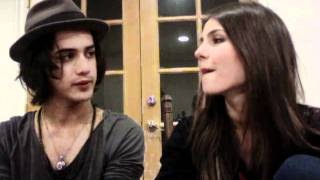 Victoria Justice &amp; Avan Jogia Laugh... A lot.