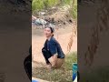 Cewek Cantik Kencing Sembarangan