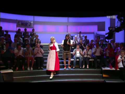 Marlena Martinelli & Frenkie Schinkels (ORF Brieflosshow)