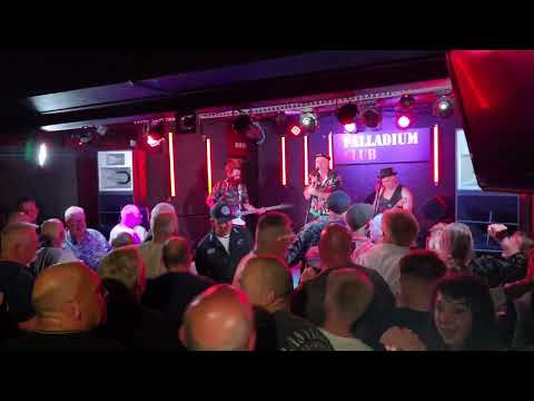 CULT MANIAX Lucy Lou