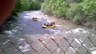 preview picture of video 'River Rafting in Bulgaria'