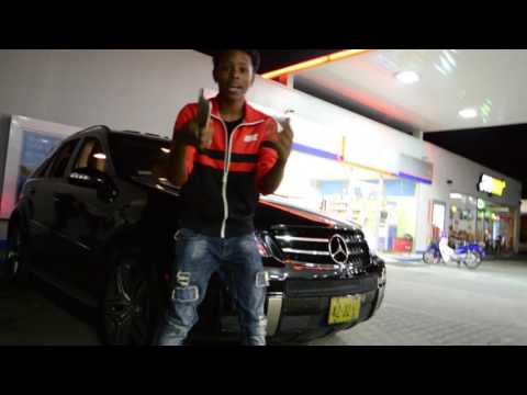 Dinero Papii ft. The Funhit - Stacks On Stacks (Official Video) #2K1704