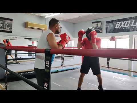 Boxing Spar vs Leslie Round 1