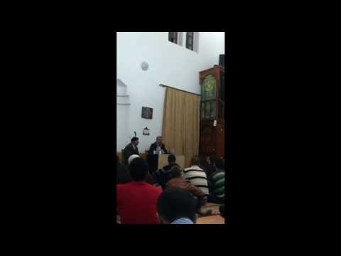 Bashkohuni dhe mos u përçani- Mazllam Mazllami