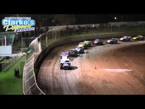 AMCA Nationals - A-Main - QLD Title - Charlton Raceway - 09.02.13