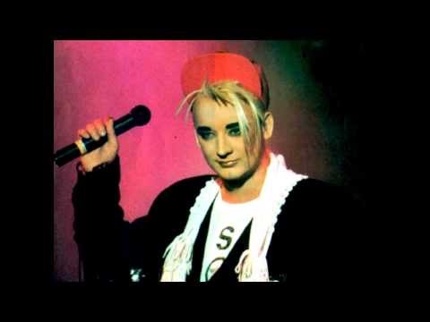 BOY GEORGE Y Stevie Wonder...... ♪♫......... BOY GEORGINAS... ♥♥♥