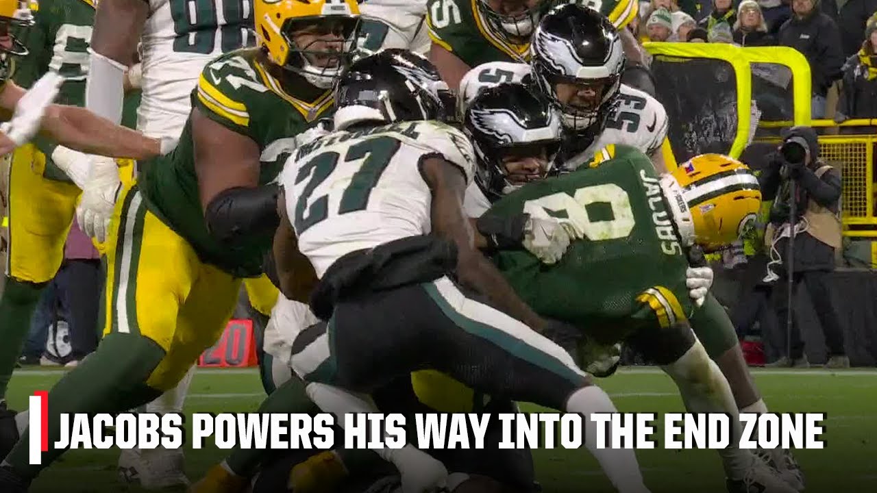 Josh Jacobs battles his way into the end zone for a Packers TD | NFL on ESPN