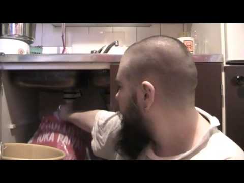 Näin ne asiat nyt vaan on ei sitä kanata itteensä kiusata