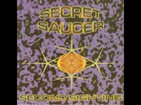 Secret Saucer - D-Walker