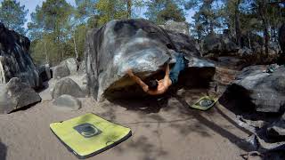 Video thumbnail of P'tit Toit, 6b. Fontainebleau