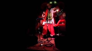 The Residents "honey bear" live in Austin, TX