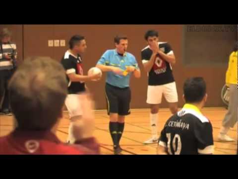 Team Yasar - Holzpfosten Schwerte (DFB-Futsal Cup) - Spielbericht | ELBKICK.TV