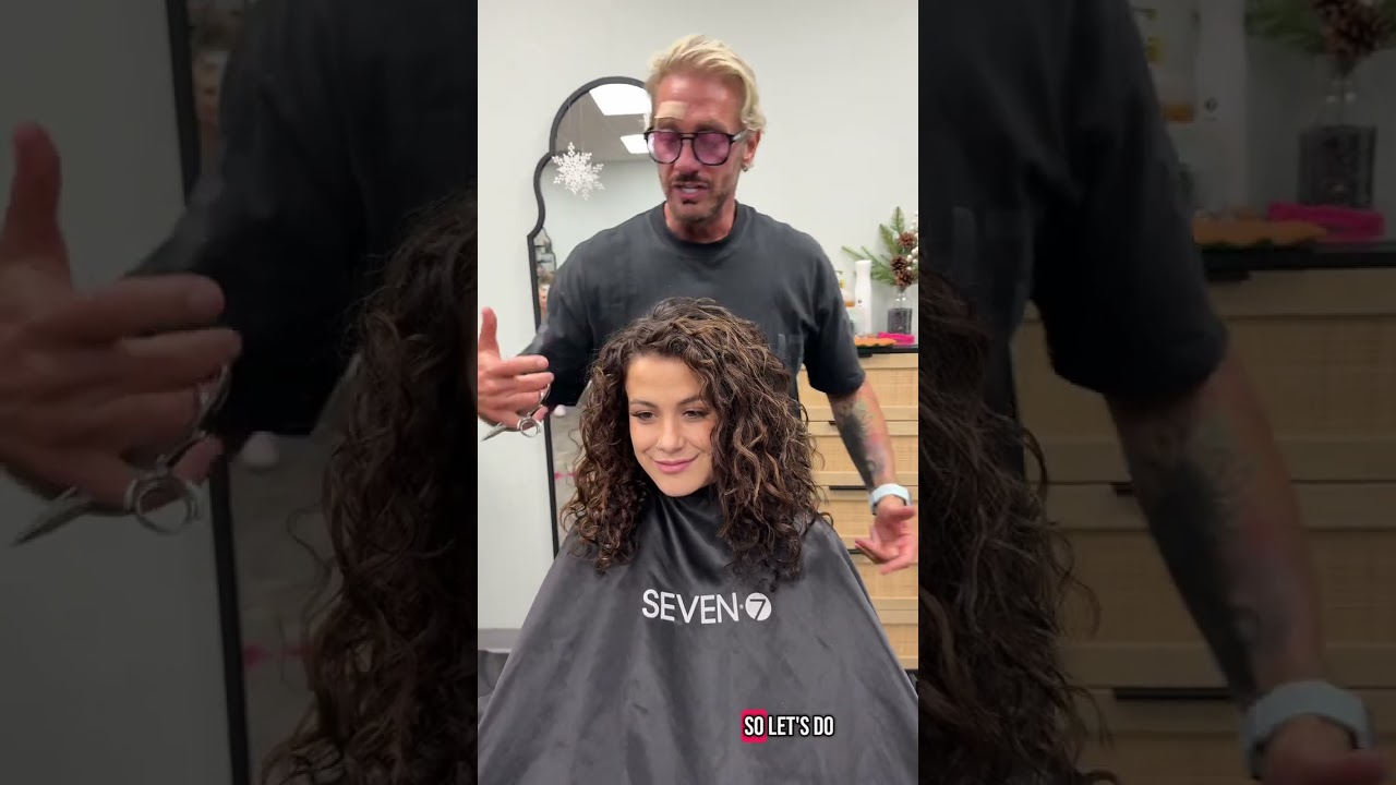 How to cut the triangle out of curly hair to create that round and bouncing look