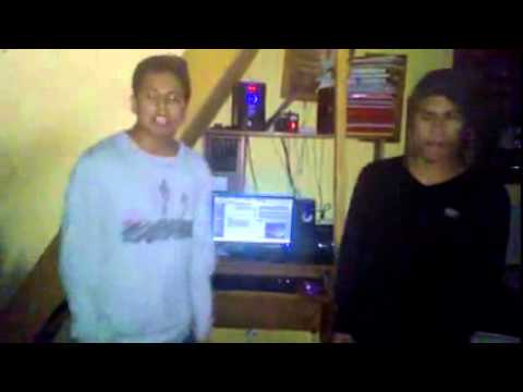 CGR CREW (Artesano + Nomade Kruz) - La Cueva R Rec. #rap #hiphop #boombap