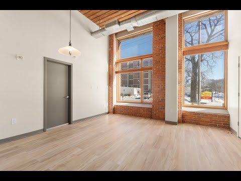 146 Court Street Unit 108 Brockton, MA | ColdwellBankerHomes.com