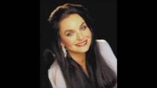 CRY ME A RIVER------CRYSTAL GAYLE