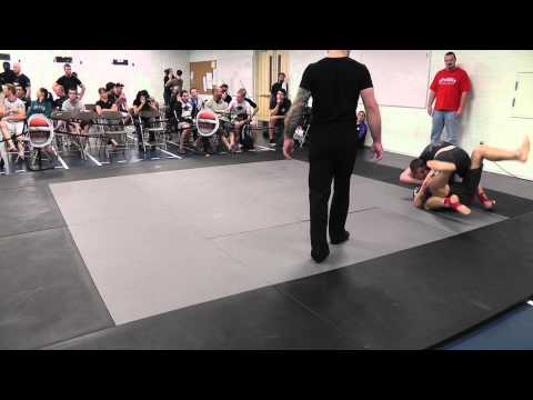 Simon Lapointe vs Jake Betz - Débutant / Beginner -190/+190 Round Robin