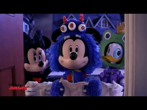 Thumbnail of the video: Fright Night Song