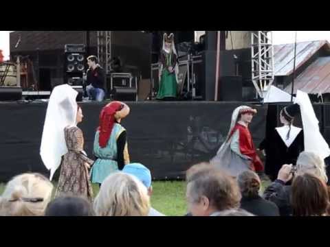 Medieval dance Anello. Mittelalter Tanze Anello. Medieval danza Anello