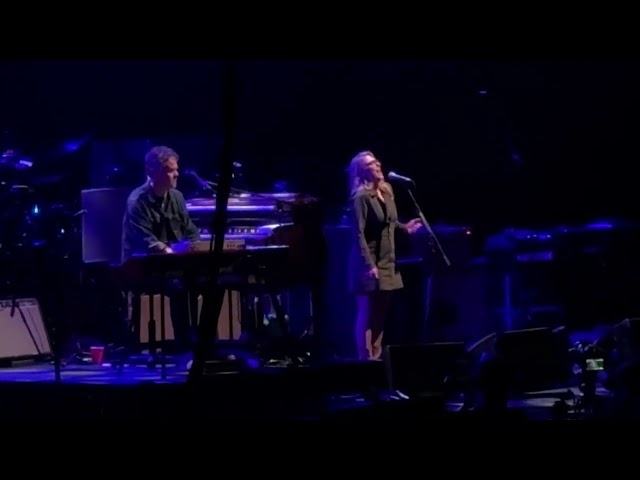 2025.09.06 - Xfinity Center - I Cant Make You Love Me
