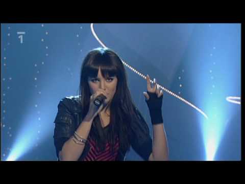 Ewa Farna - Maska (Silvestr 2009 na ČT1) - (vyšší rozlišení) mpg