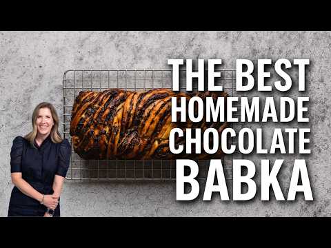 The Best Homemade Chocolate Babka (Easy Recipe with Rich Chocolate Swirls)