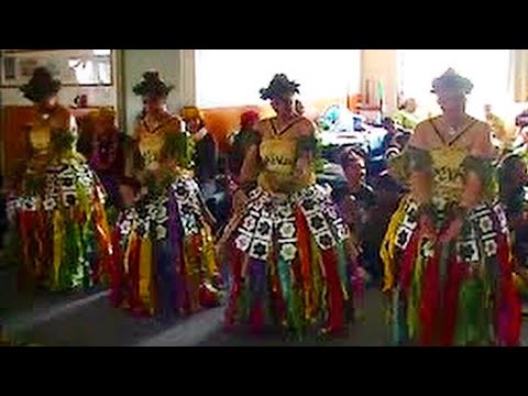 NUKULAELAE FATELE 2012 - AU SE MANU LAEVA