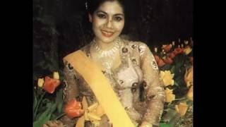 Download lagu Tati Saleh - Manintin Serang mp3